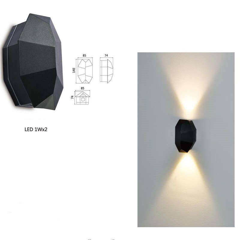 Outdoor square wall mounted light